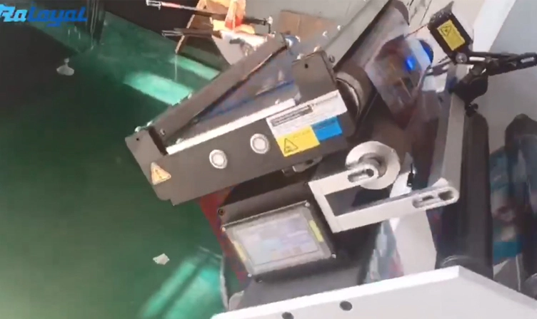 Вядоры Веб высока хуткасць 350m/Min Turret перанаўленне сітатар для тэлева і плямага пакета фільм